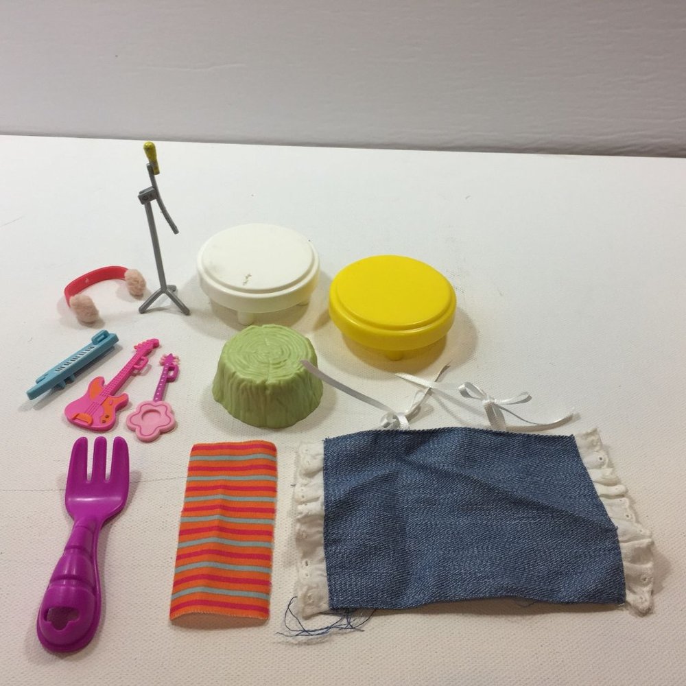 Assorted Mini Dollhouse Furniture Tree Stump Fork Blanket Rock Band Instruments